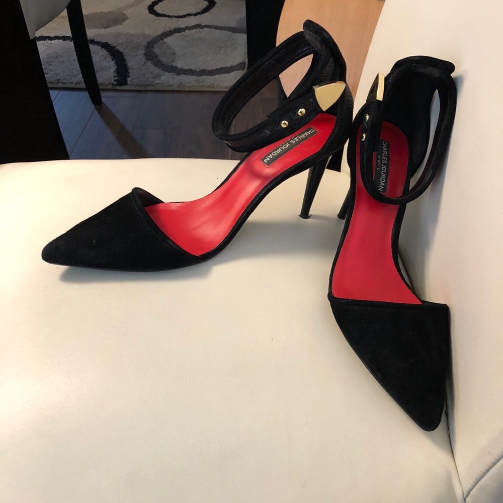 Charles Jourdan black suede pumps